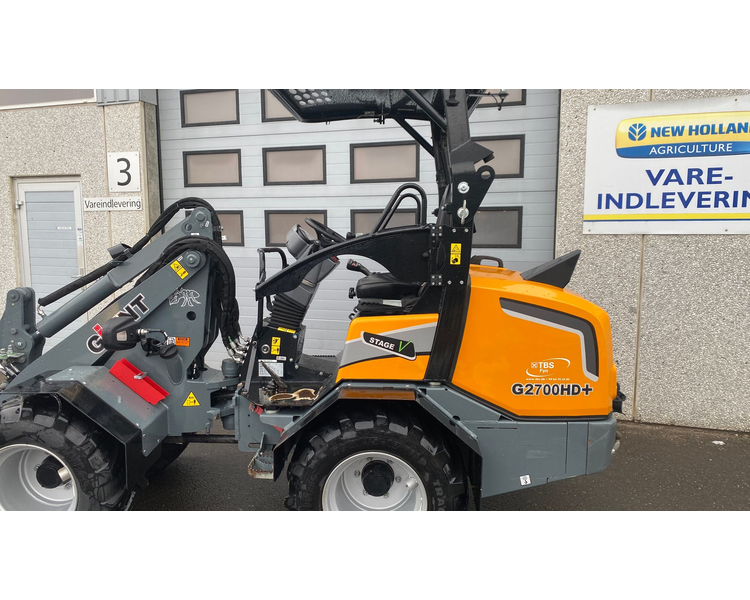 Giant G2700 X-TRA HD PLUS