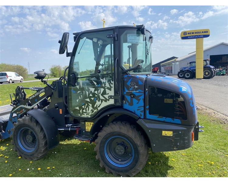 New Holland W40X el ring for info og tilbudnyhed fra new