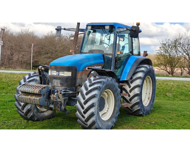 New Holland TM150