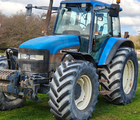 New Holland TM150