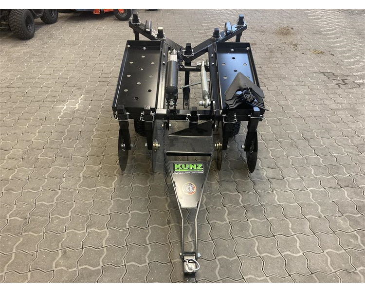 Kunz Engineering Till-Ease harve