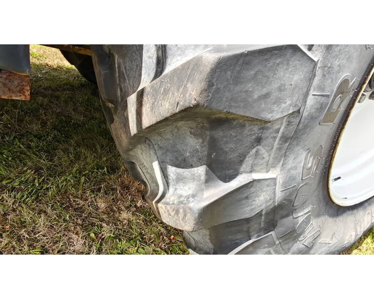 New Holland T8.390