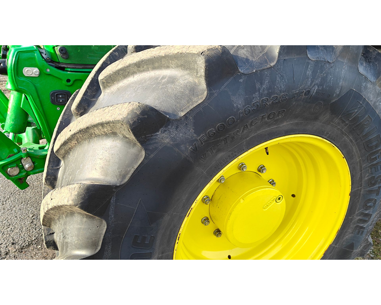 John Deere 6155R