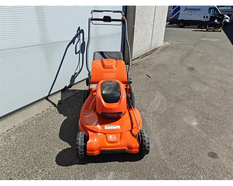 Husqvarna LC 353 VI Batteridrevet - ex. batterier