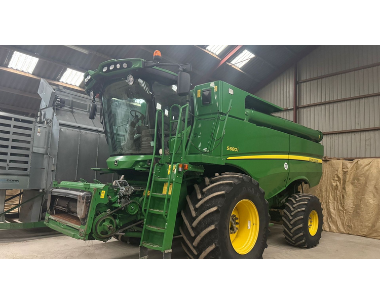 John Deere S680i
