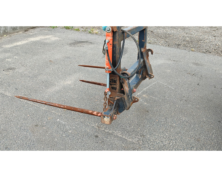 - - - Storballespyd m/EURO beslag Med hydraulisk opklap