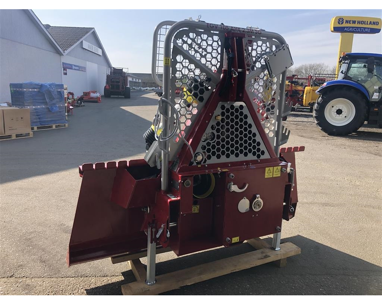 Tajfun EGV 105 AHK  (med bred fod 2,3m )