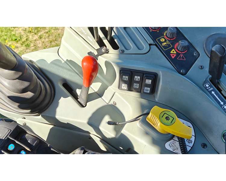 Massey Ferguson 8220 powerControl Xtra