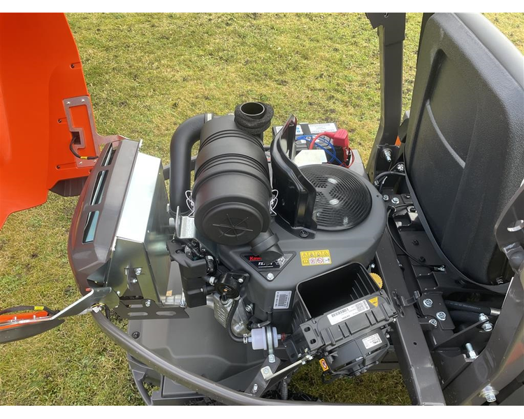 Husqvarna P524 XR fjernstyret Inkl. combi 122 cm klippebord.