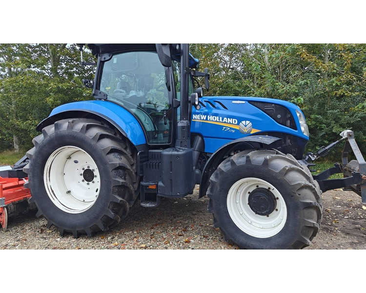 New Holland T7.175 AC
