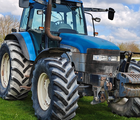 New Holland TM150