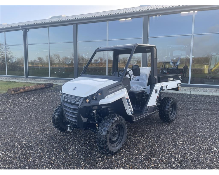 Corvus Terrain EX4 EL UTV EPS Base - traktor