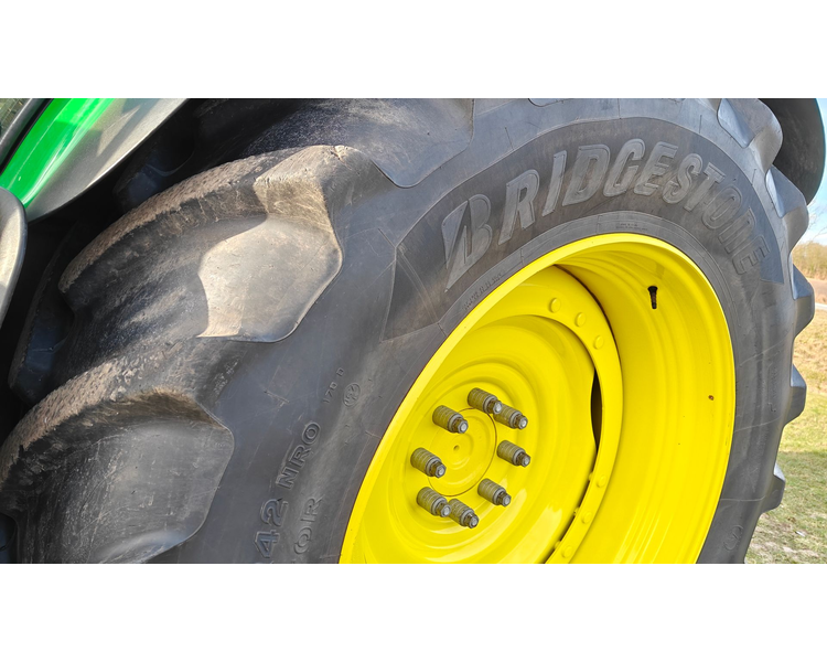 John Deere 6155R