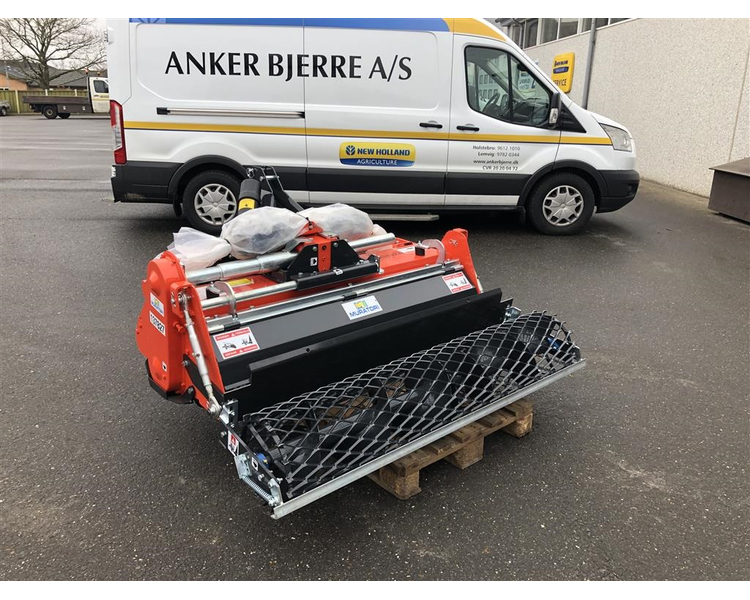 Muratori MZ62SXL -145 med udjævningsbjælke og pto aksel