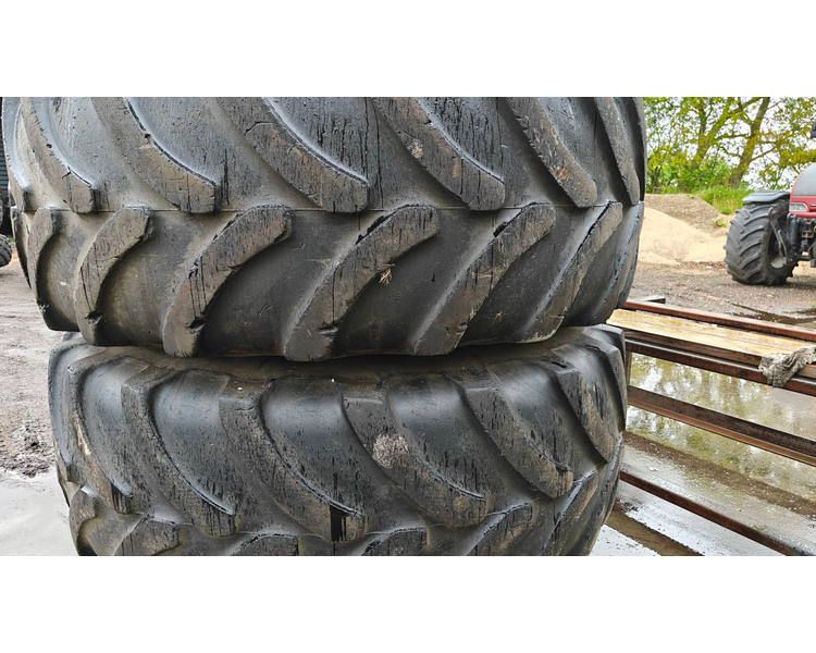Tvillingehjul 650/85R38 XXX