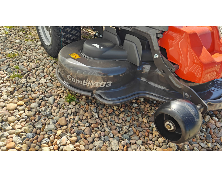 Husqvarna R 214TC