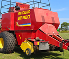 New Holland BB980