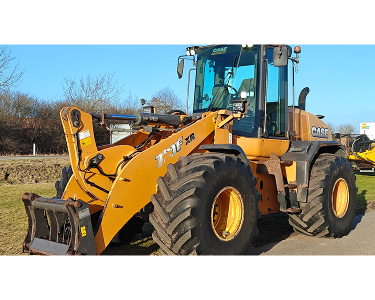 Case 721F