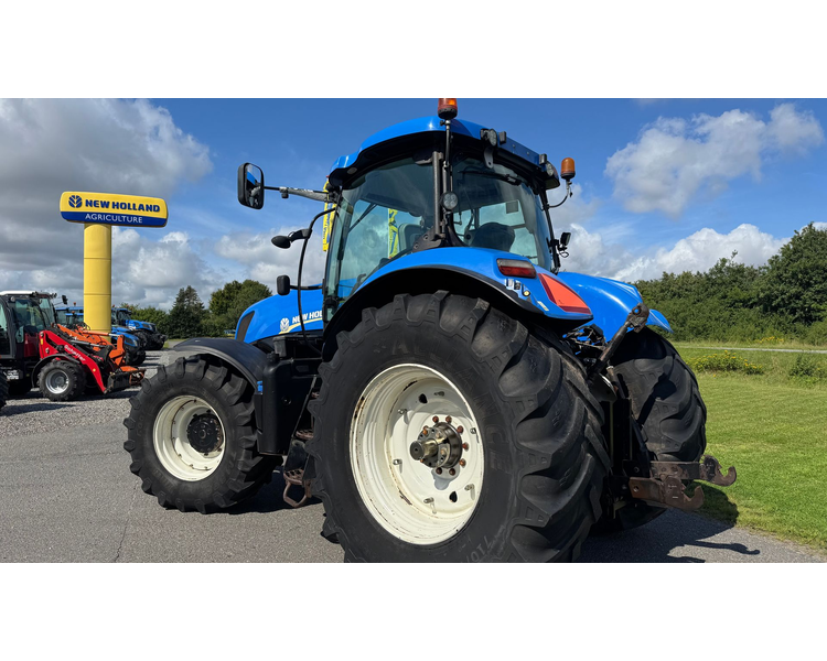 New Holland T7.260
