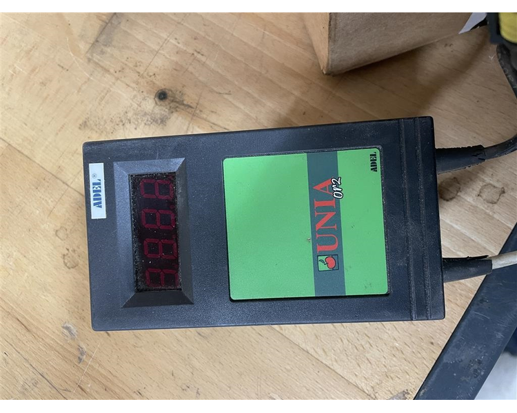 Unia MXL 3000 med RPM måler