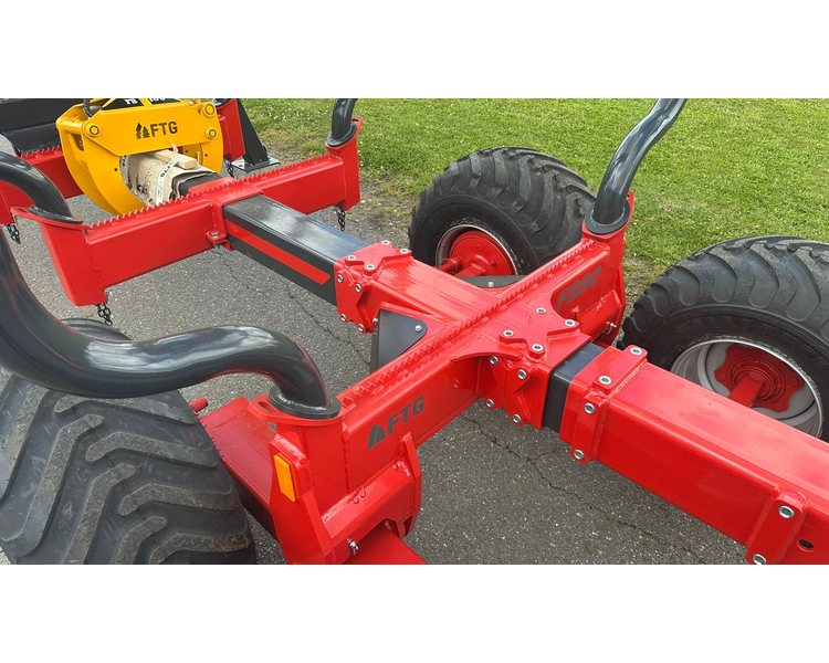 FTG-Källefall FB90 / FB63Ts FTG FB90 skovvogn med 63m kran