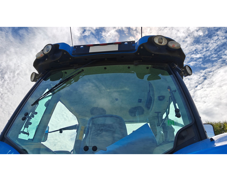 New Holland T8.390