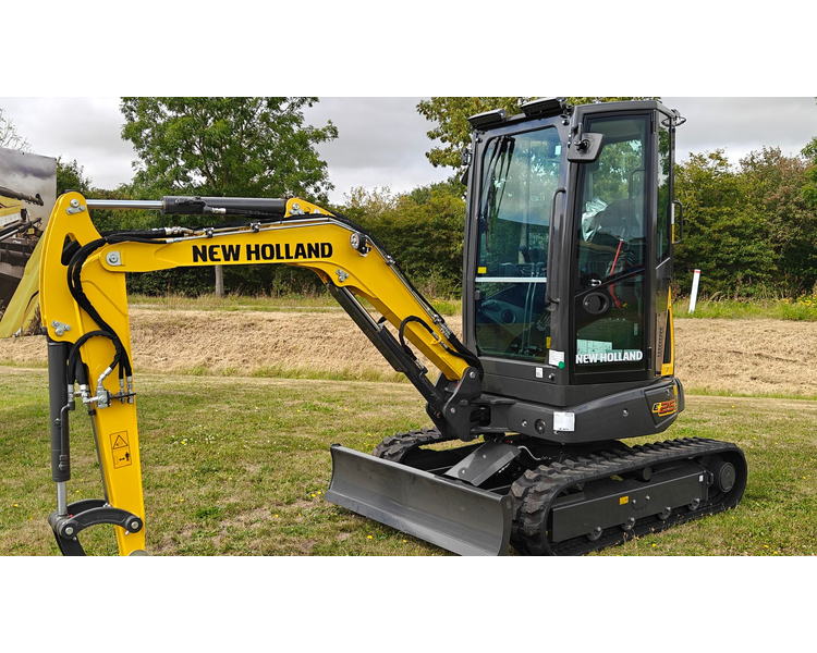 New Holland E25D