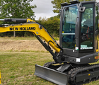 New Holland E25D
