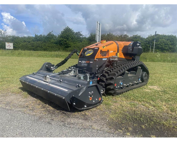 Energreen RoboEVO Inkl. 130cm slagleklipper og Warn el-spil