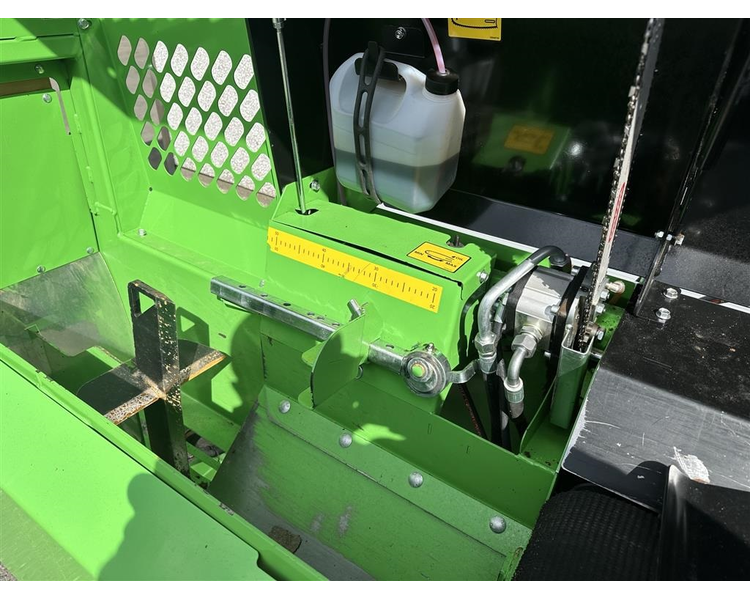 Avant JAPA 315 + save/kløvemaskine til Avant 