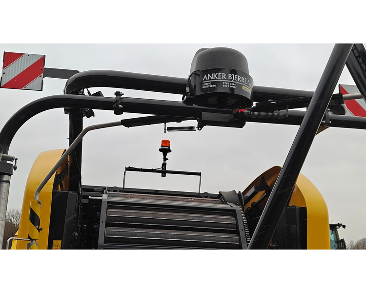 New Holland RB 125 COMBI