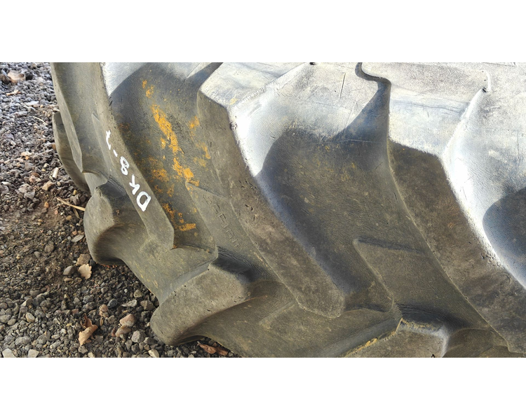 Michelin 13.6 R24 XXX