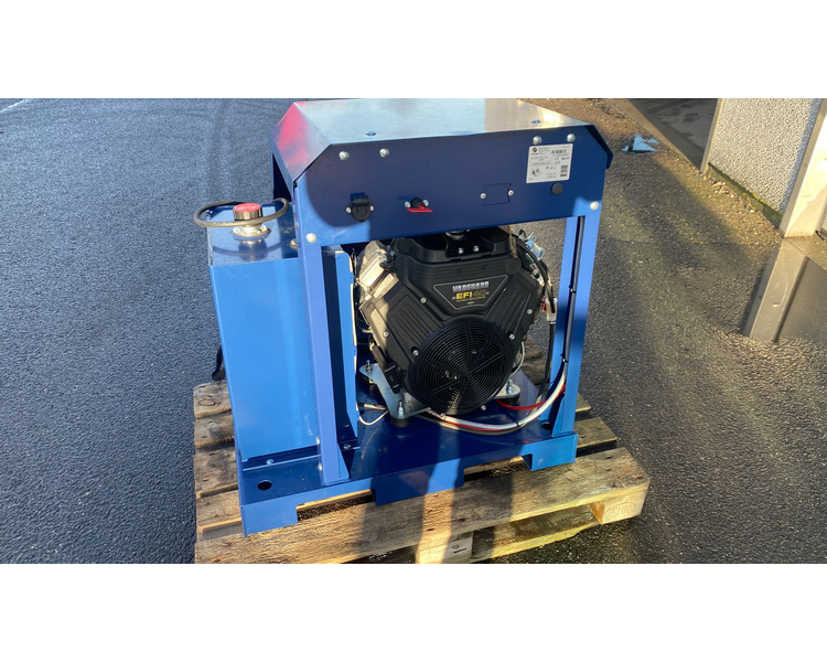 Tajfun GP 40 Benzin motor Demo