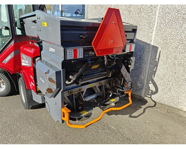Timan 3330 4WD MEGET PÆN STAND - KOST; V-PLOV, SPREDER