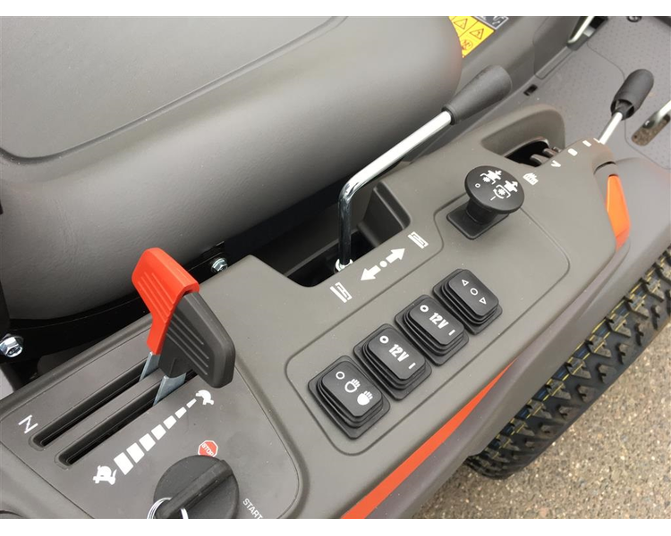 Husqvarna R 420TsX AWD inkl. slagleklipper & 122 cm klippebord