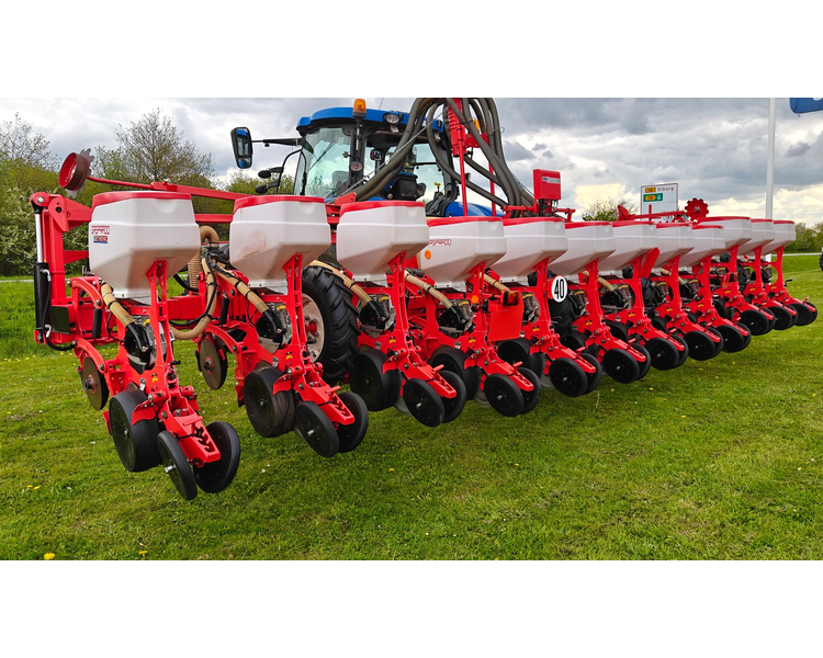 Maschio Gaspardo MANTA ISOTRONIC 12-75 XL inkl. fabriksny Maschio Gaspardo Fronttank