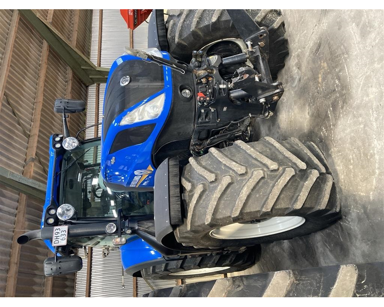 New Holland T7.315 Auto Command M/GPS