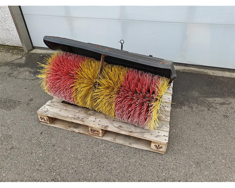 Nibbi KOST TIL MAK 17