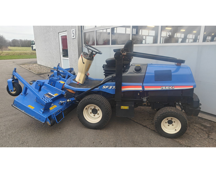 Iseki SF 370 MEGET VELHOLDT - Inklusiv slagleklipper