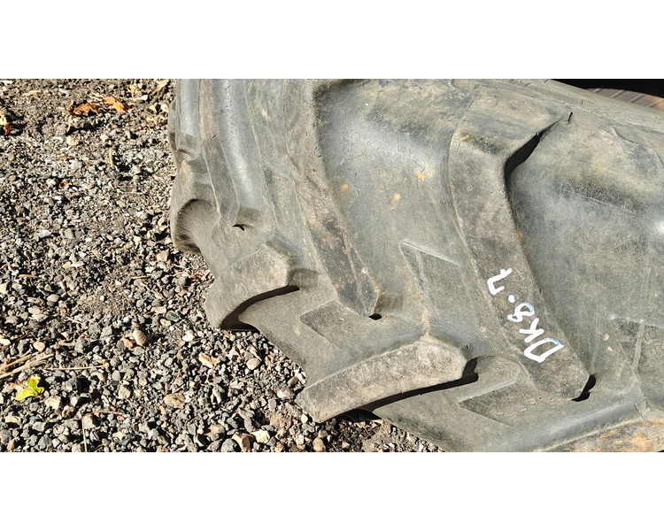 Michelin 13.6 R24 XXX