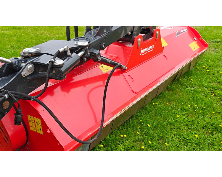 Kuhn BP 8300 og BPR 305