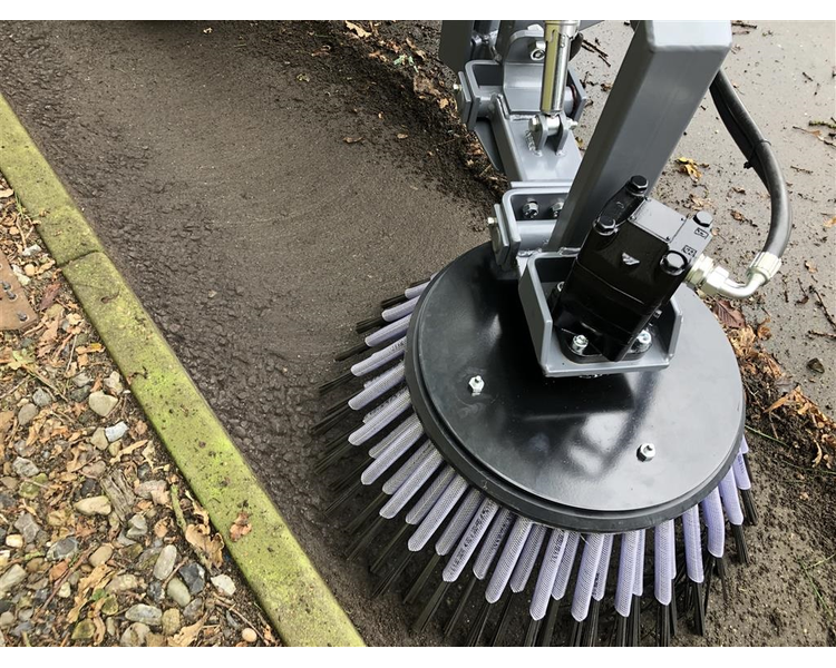 Universal Ukrudtsbørste  TIL ALLE TYPER MINILÆSSER