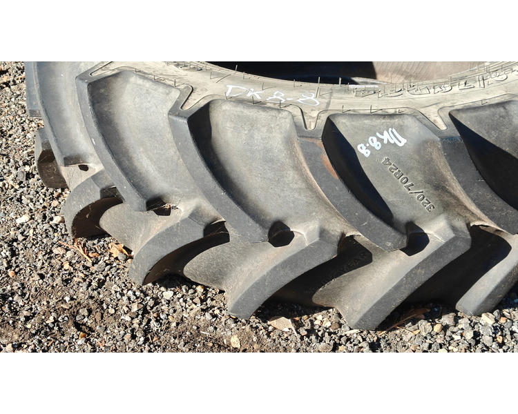Goodyear 320/70R24 XXX