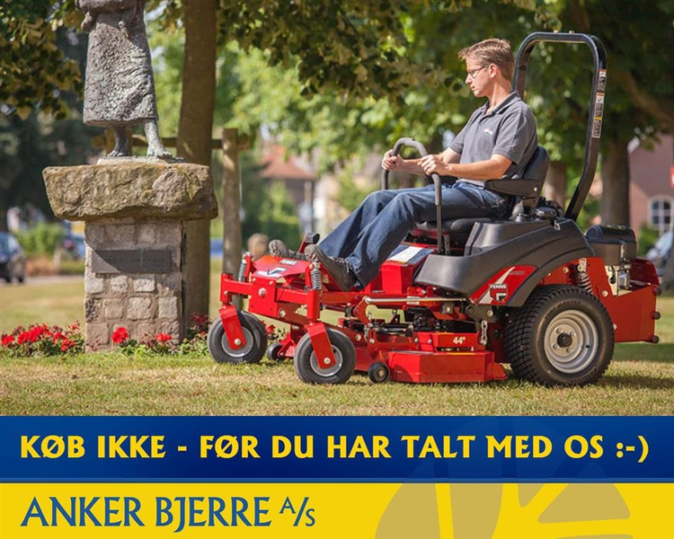 Ferris ZT 600 IS inkl. 112 cm klippebord (bagudkast/mulch)