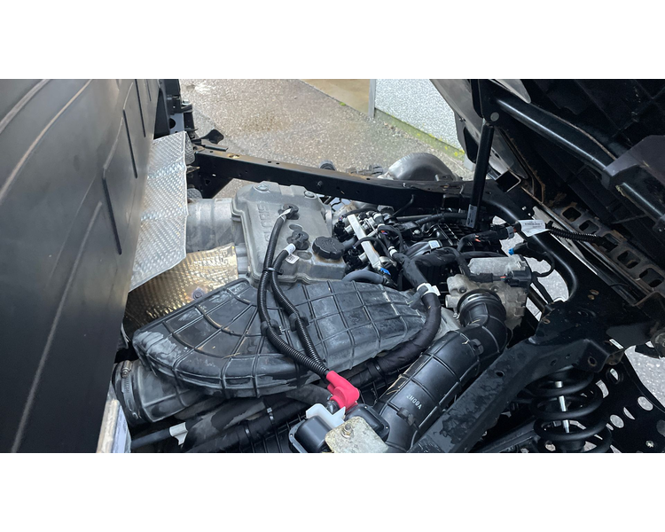 Polaris Ranger XP 1000 EPS traktor