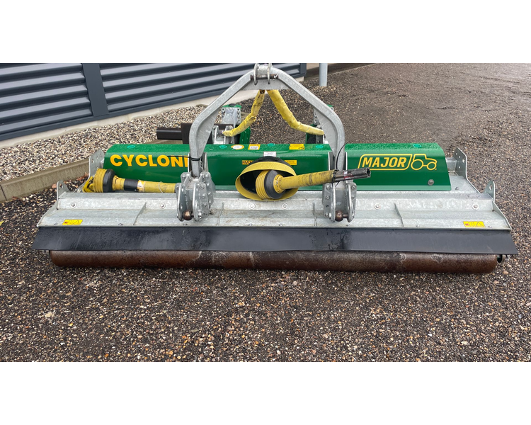 Major Cyclone MJ31-280 Frontmonteringsudstyr