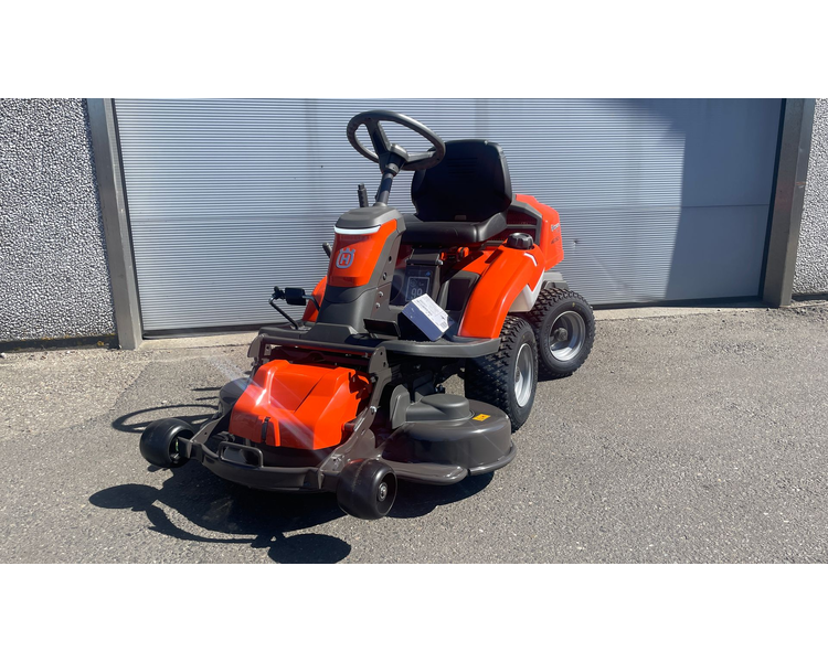 Husqvarna R214TS Inkl. 103cm klippebord