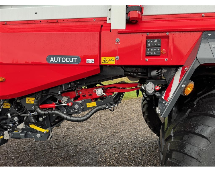 Pöttinger JUMBO 8540