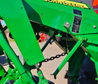 John Deere 131 frontskårlægger
