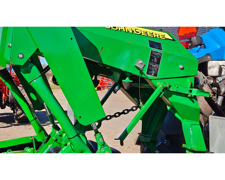 John Deere 131 frontskårlægger